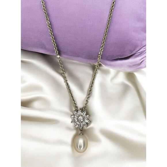 Sterling Silver Pearl (10mm) Starburst Pendant Necklace Luxury Fashion Style NEW - Picture 8 of 16